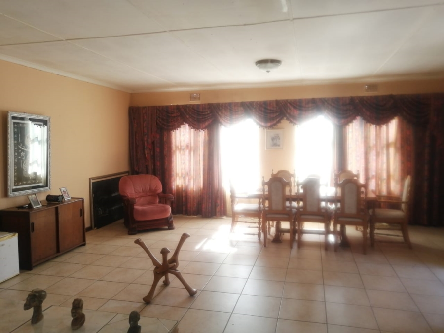 4 Bedroom Property for Sale in Amalinda Eastern Cape